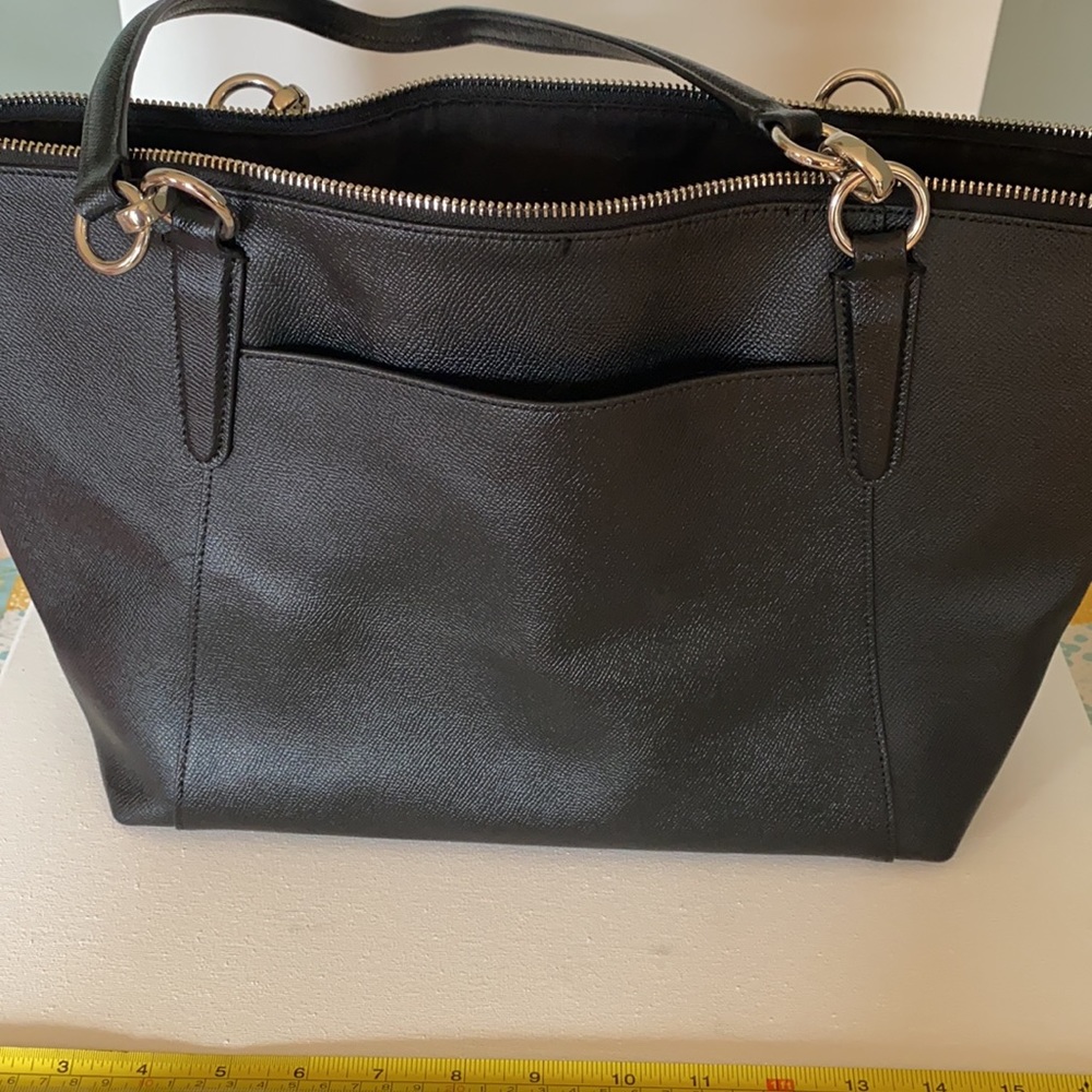 Coach tote euc - Picture 2 of 3